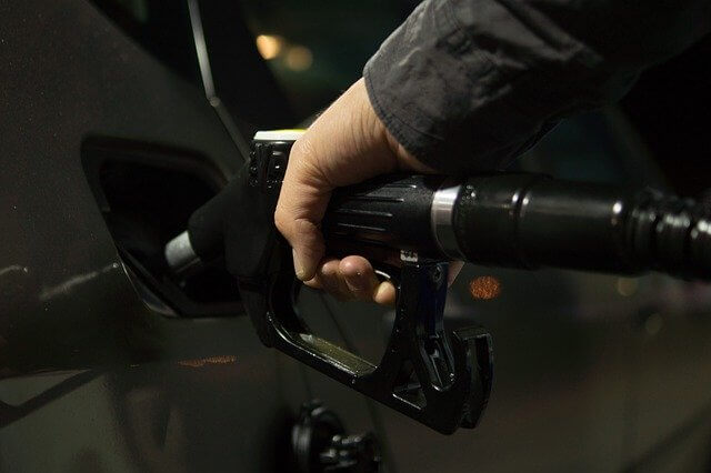 como economizar gasolina